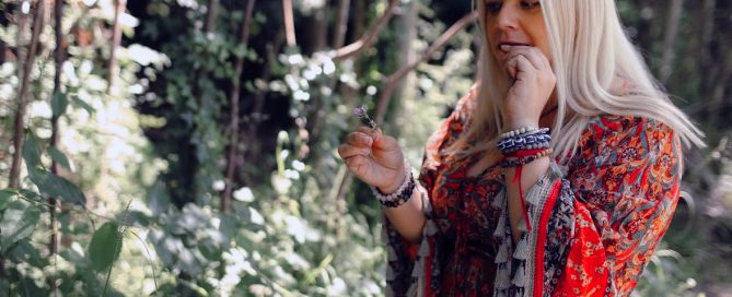 Forgotten Forest Foraging with Sarah